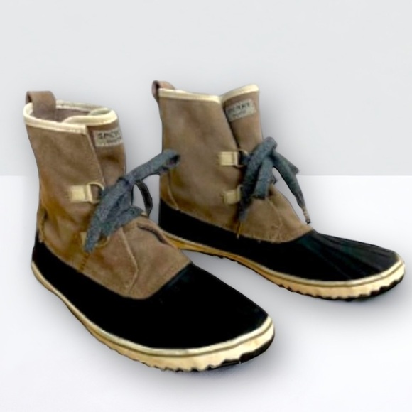 Sperry Suede Schooner Slouch Duck Boots, Size 7 - Picture 3 of 13